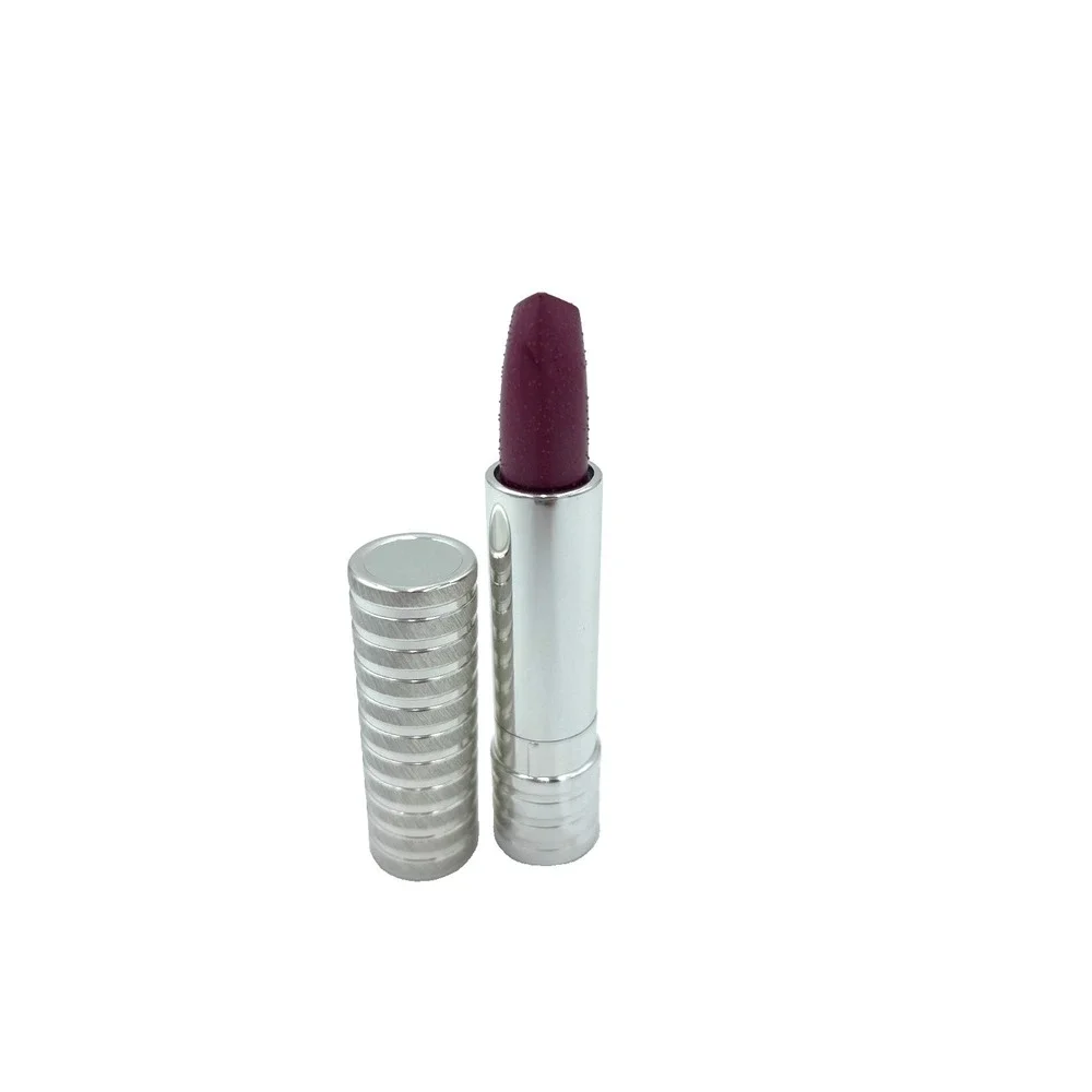Clinique dramatically different